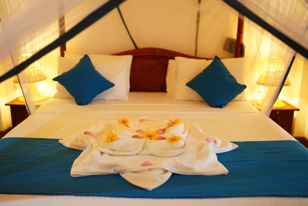 Villa Ronaya Surf Waves Dikwella Sur Exterior foto