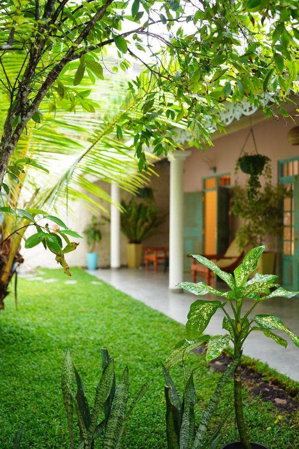 Villa Ronaya Surf Waves Dikwella Sur Exterior foto