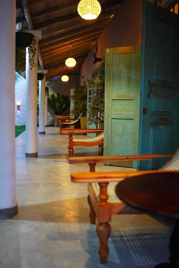 Villa Ronaya Surf Waves Dikwella Sur Exterior foto
